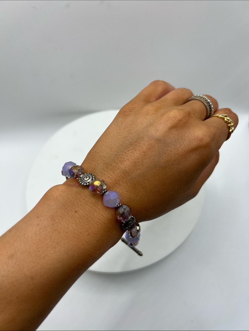 682. Lavender Beaded Toggle Bracelet 6 1/4”